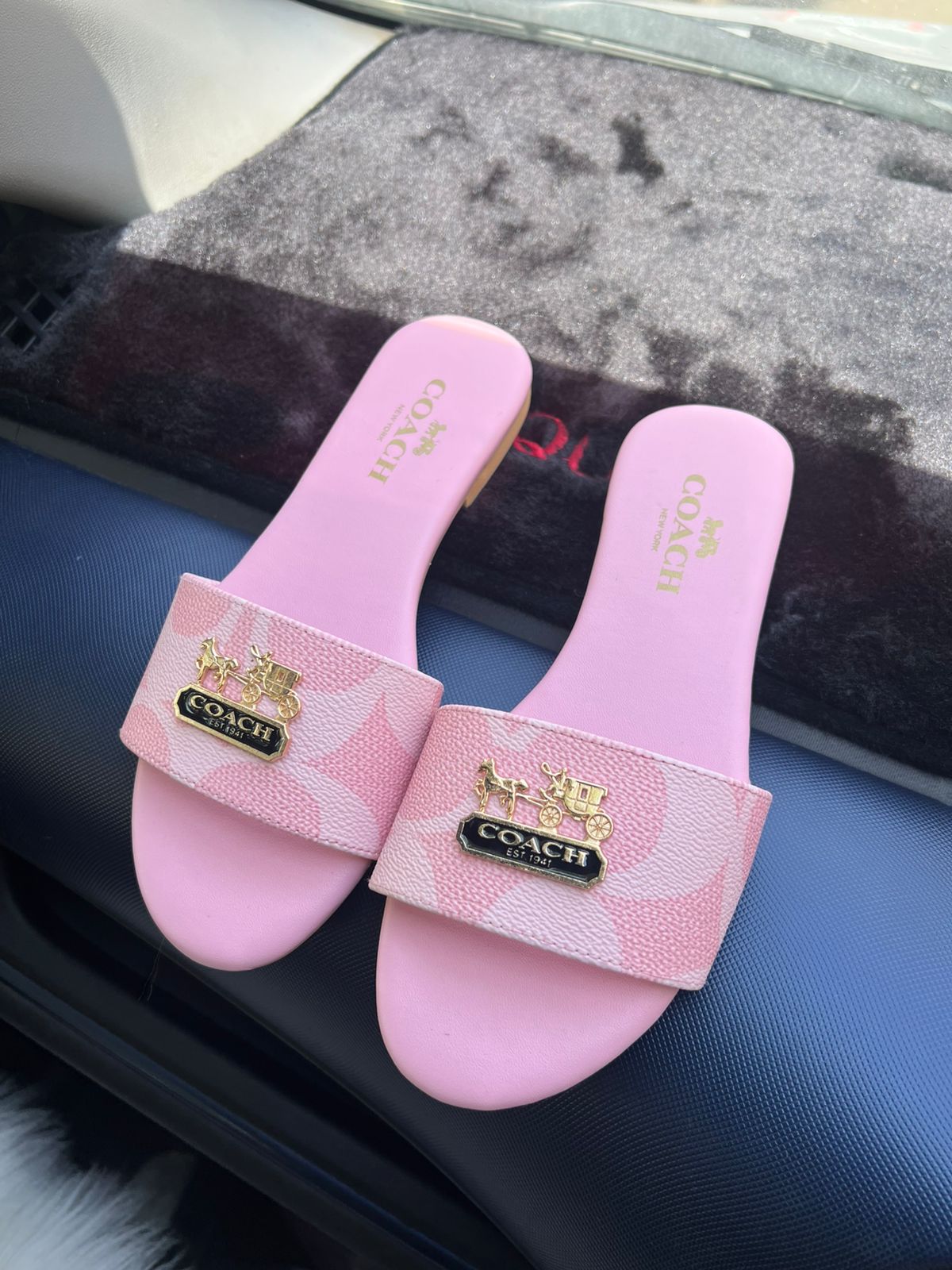 Coach Women Slide With Brand Box