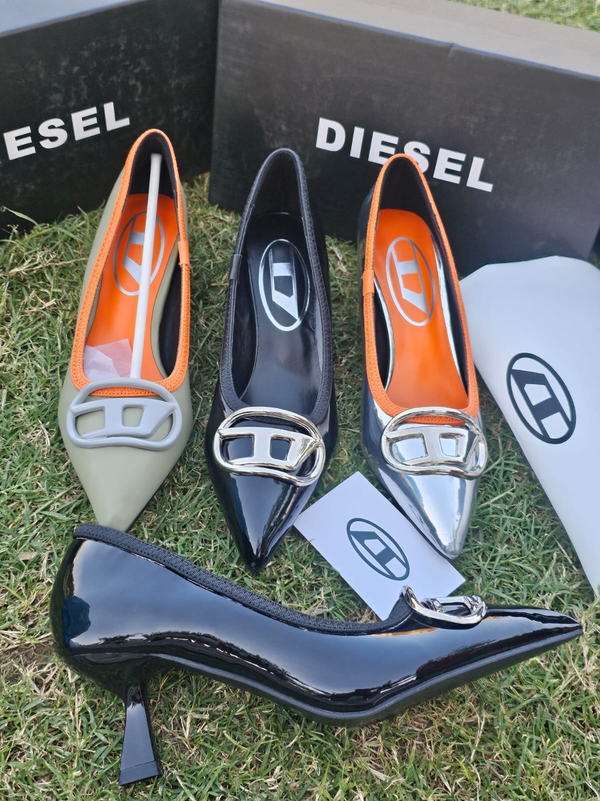 DIESEL Premium Quality Heel with brand box dust bag and cards