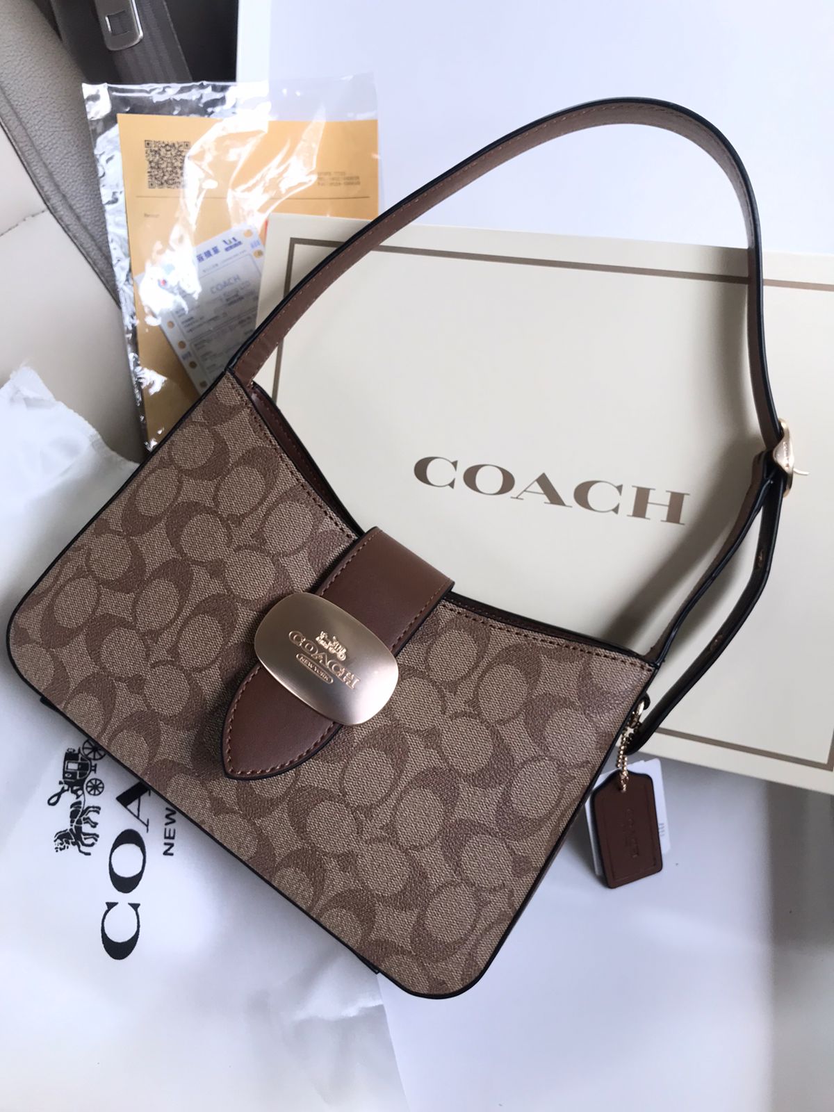 Coach Bag With Brand Box With Brand Card Brand Dust Cover