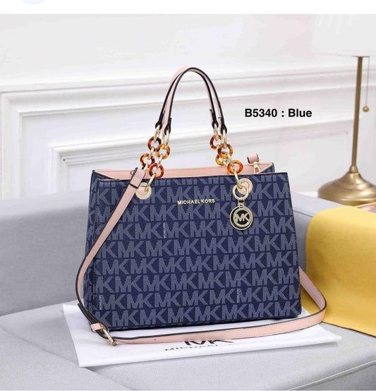 MICHEAL KORS WOMAN BAG (without box)