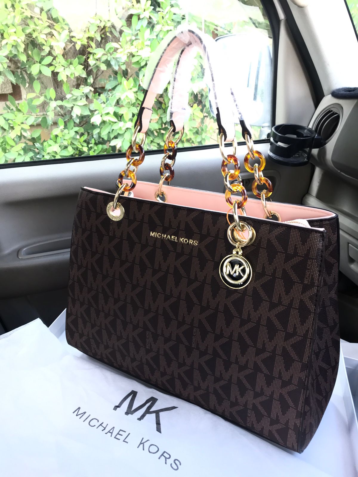 MICHEAL KORS WOMAN BAG (without box)