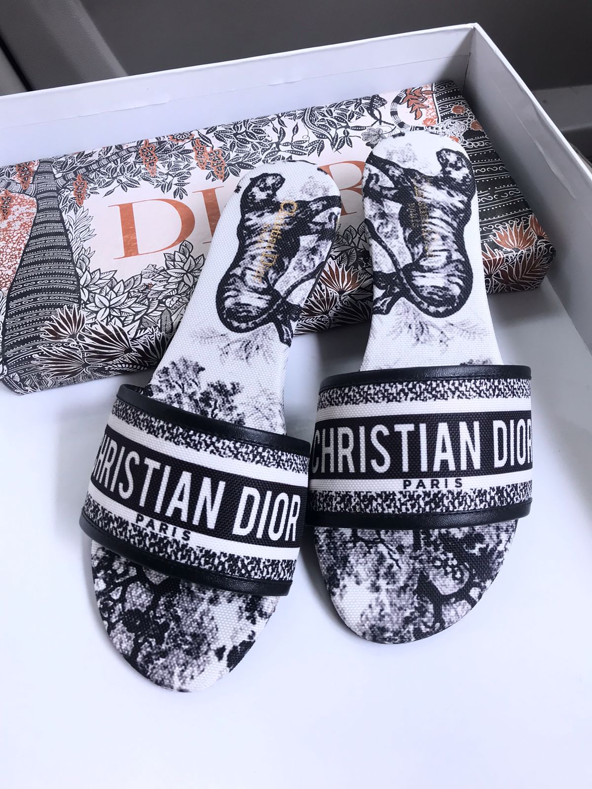 Top Collection of Stylish Sandals by Christian Dior