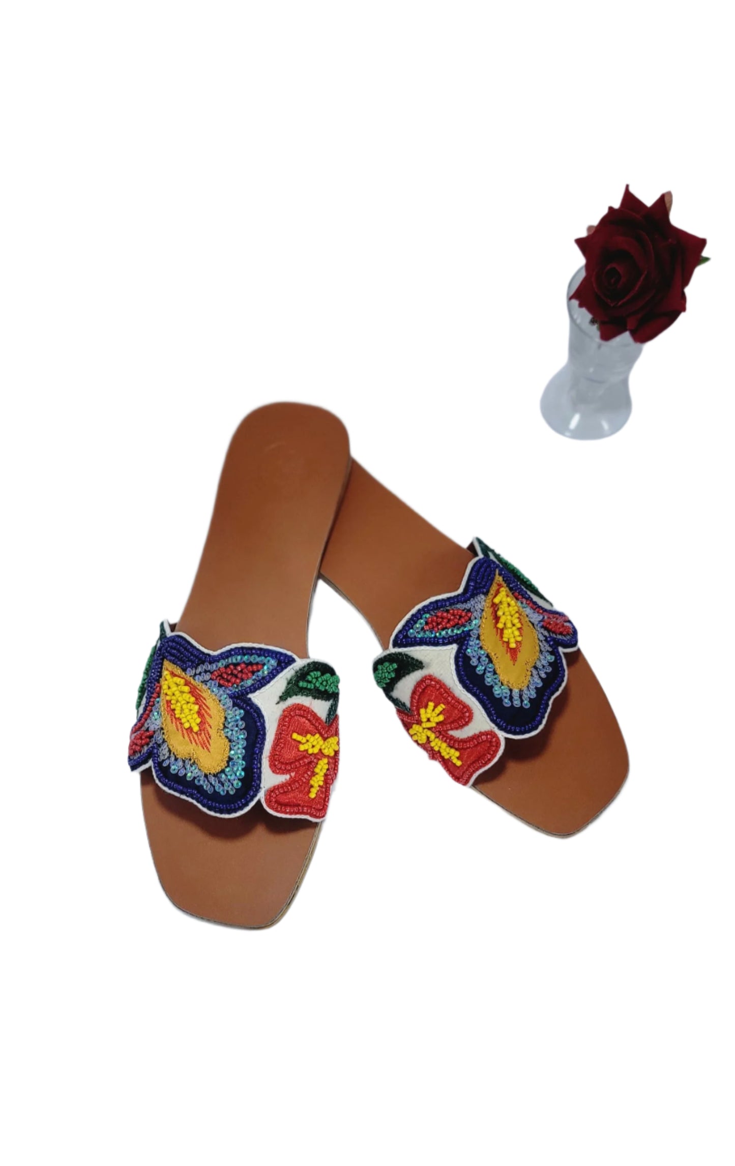 TORY BURCH Luxurious Design and Comfortable Slippers