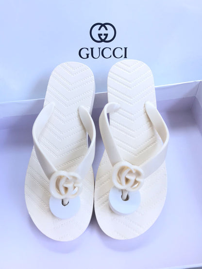 GUCCI Slippers WITHOUT BOX