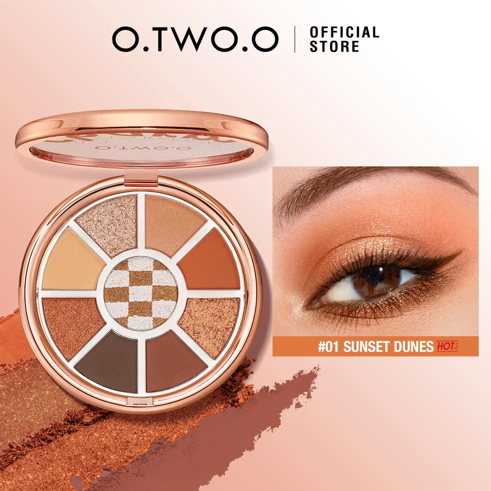 O.TWO.O CHARM LOVE MARK EYESHADOW PALETTE